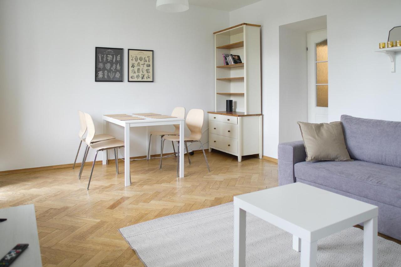 Apartament Przy Parku Saskim Warschau Exterior foto