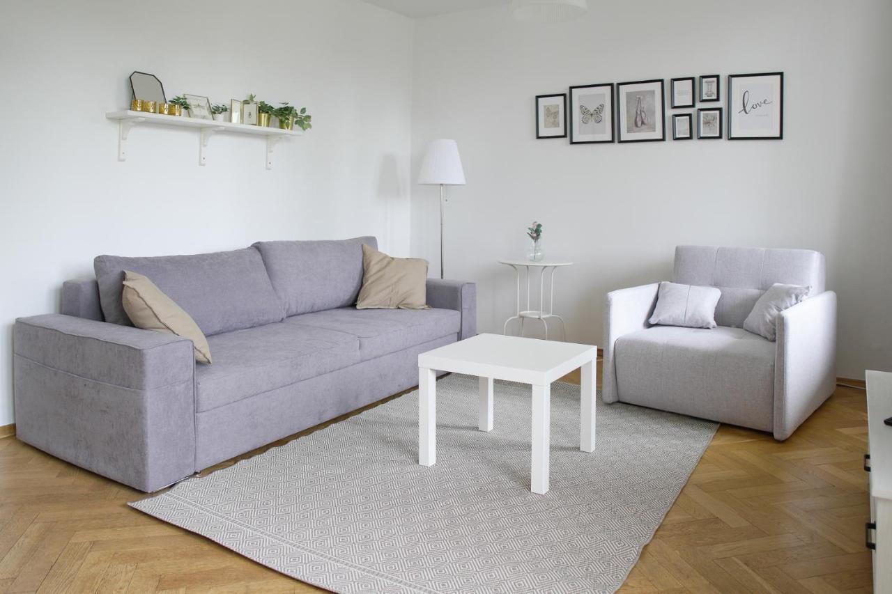 Apartament Przy Parku Saskim Warschau Exterior foto